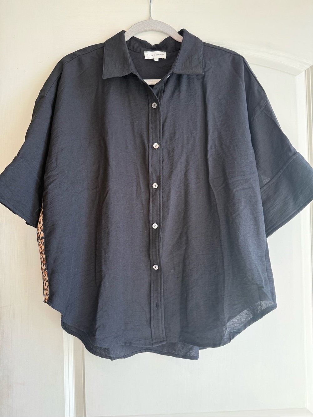 Entro Black Short-Sleeve Button-Up Shirt - Lightweight Casual with animal trim